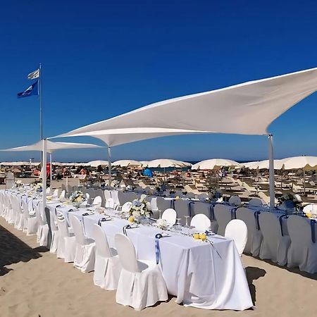 Hotel Baltic 미사노아드리아티코 외부 사진
