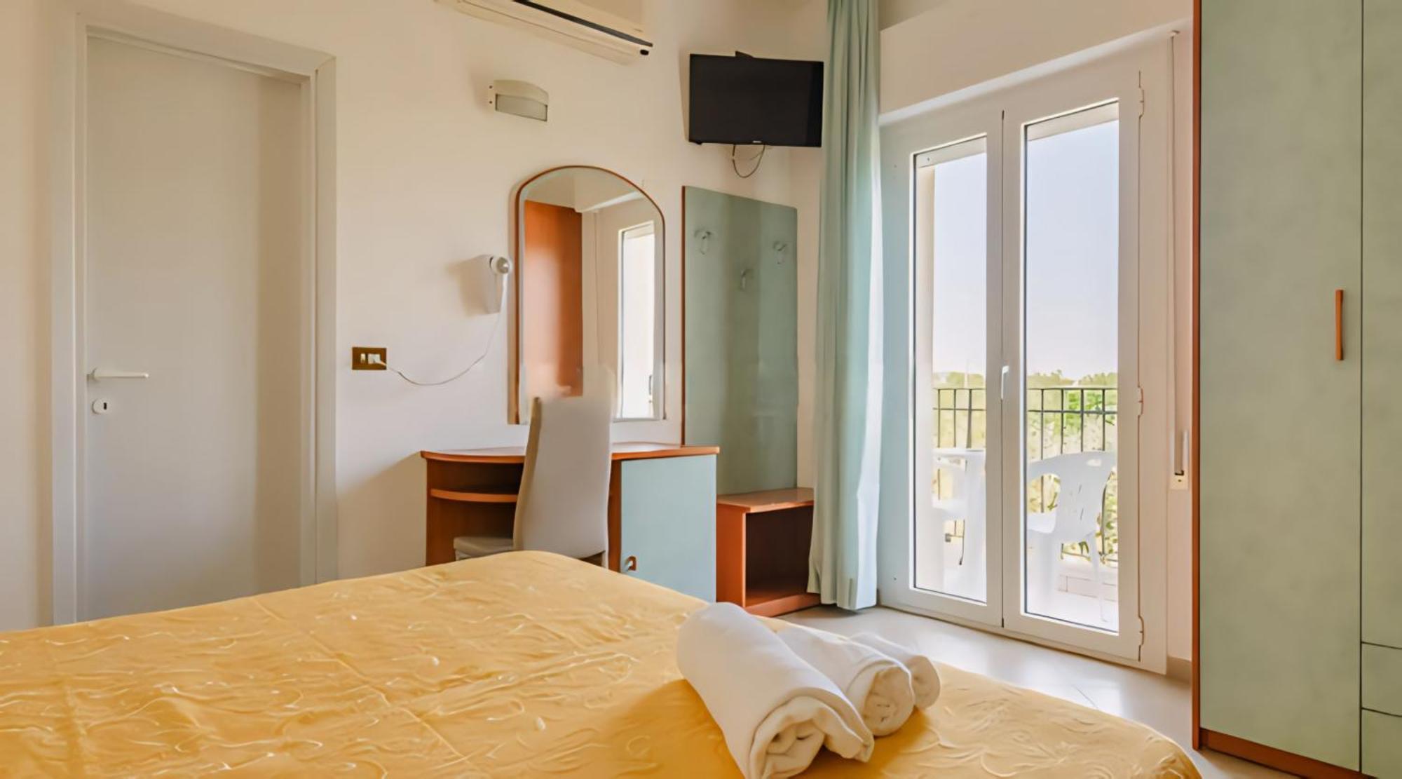 Hotel Baltic 미사노아드리아티코 외부 사진