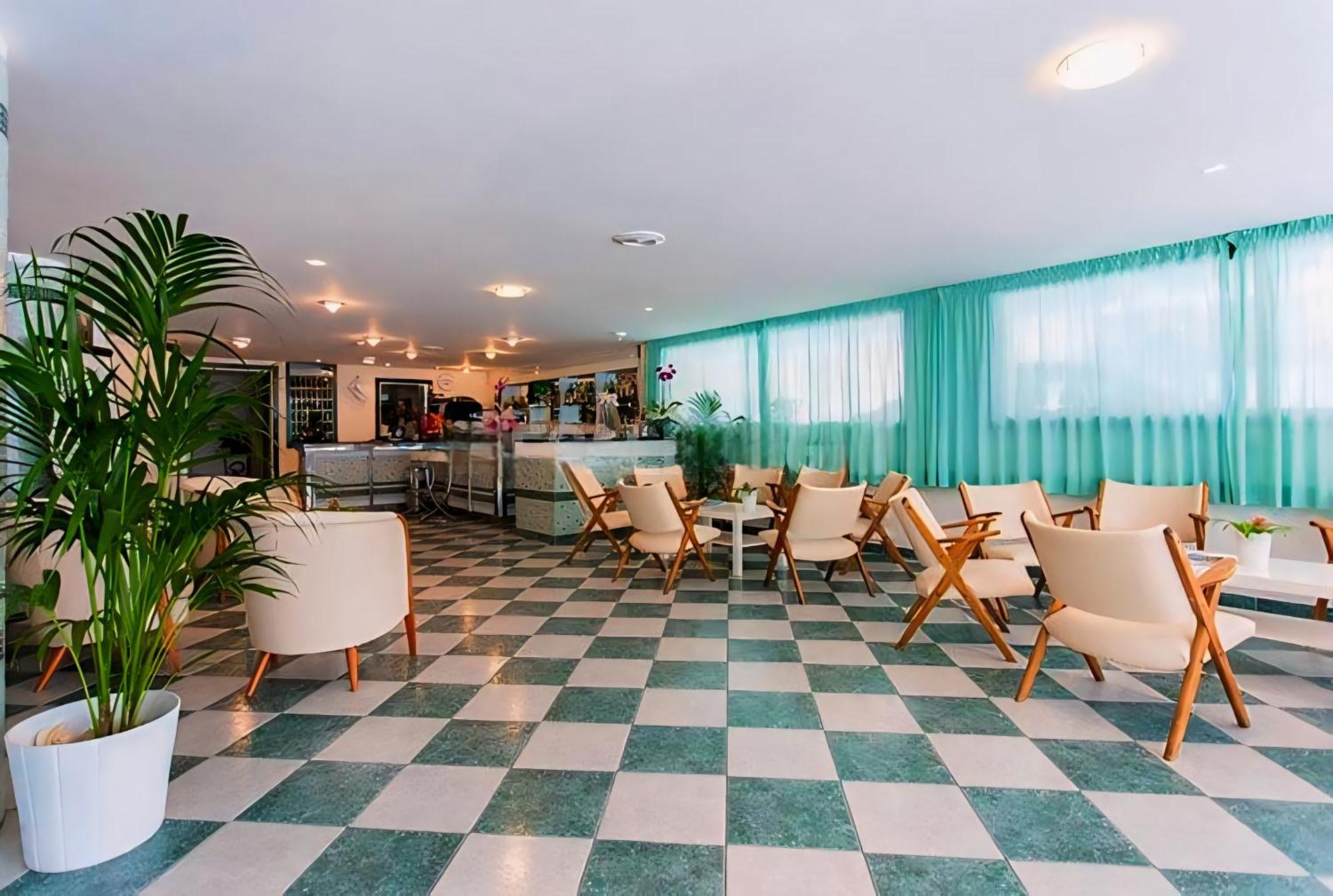 Hotel Baltic 미사노아드리아티코 외부 사진