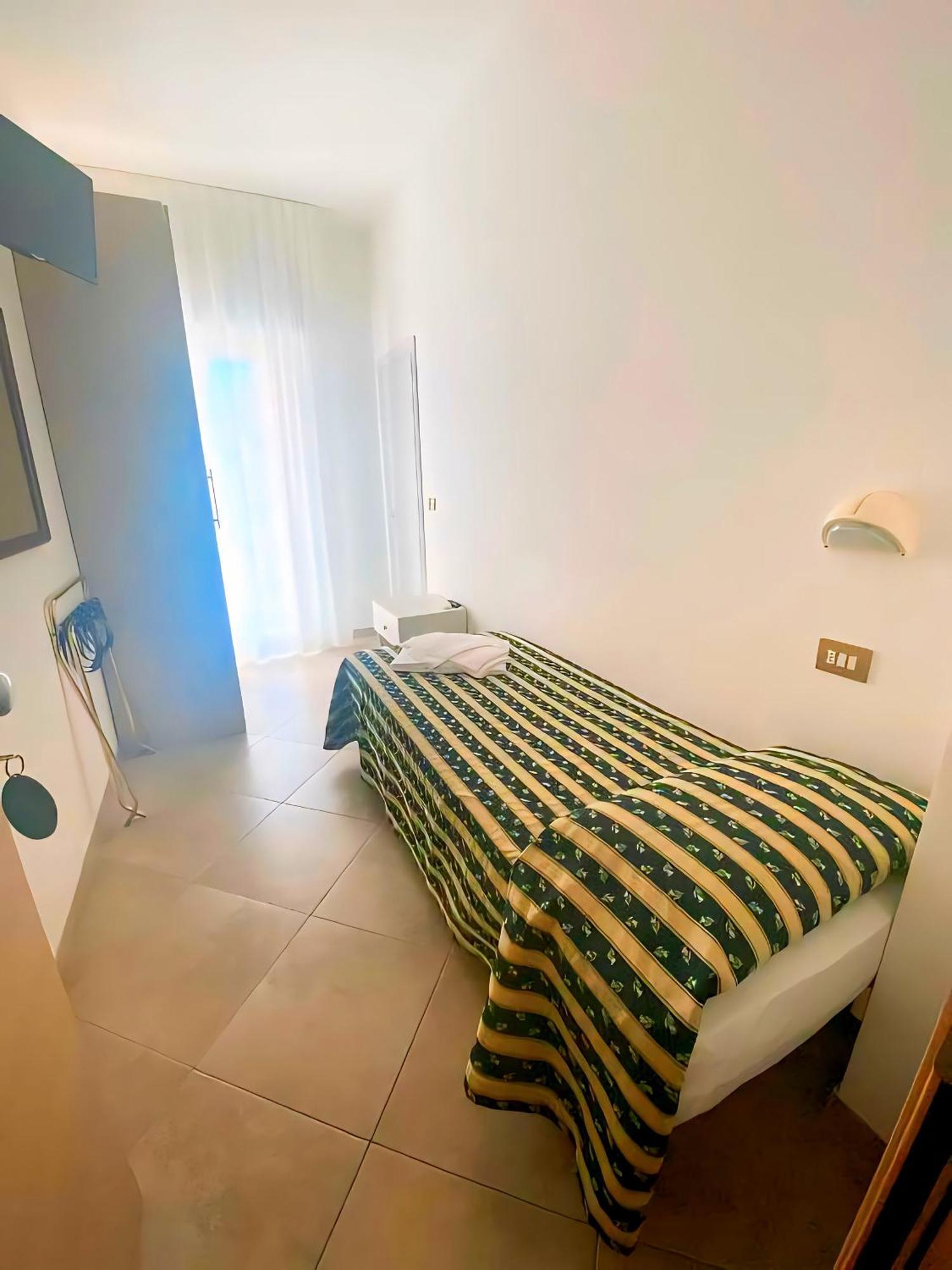 Hotel Baltic 미사노아드리아티코 외부 사진