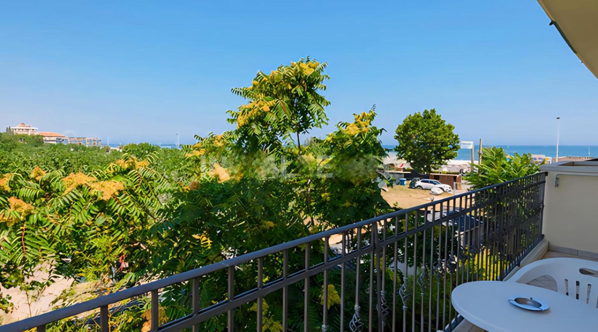 Hotel Baltic 미사노아드리아티코 외부 사진